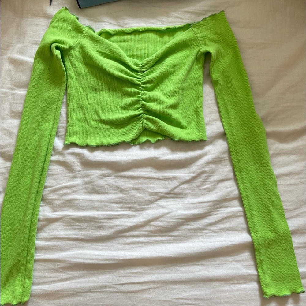 Stylenanda off-the-shoulder top